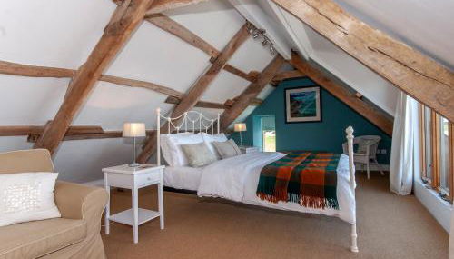 Lighthouse Watch - Photo 4