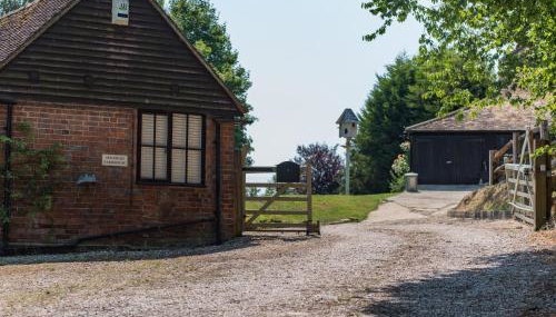 Spilstead Barn - Photo 3