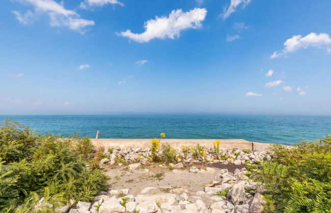 Lakeshore 3BR 2 5BA Townhome 1 min to the Beach - Photo 66