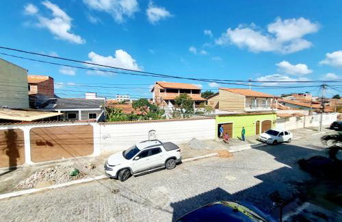 Kitnet Aconchegante com Varanda e Cozinha - Foto 13