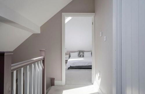 Chalet Gerrards Cross - Photo 3