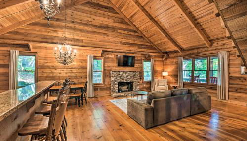 Big Canoe Mountain Resort Cabin with Pool Access! - Foto 5