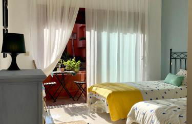 Beachside Apartment in Marbella - Photo 36