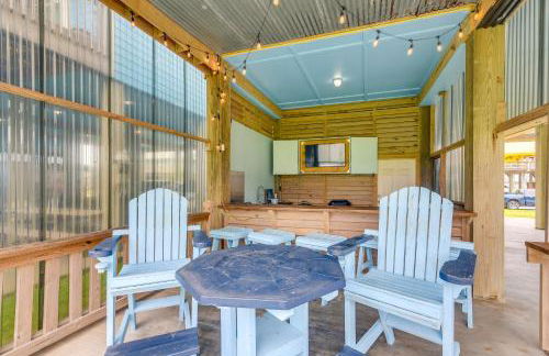 225 Feet to Shore! Ocean-View Crystal Beach Escape - Foto 3