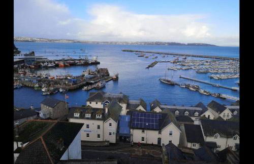 Beautiful, spacious 3 bed Brixham apartment - Photo 38