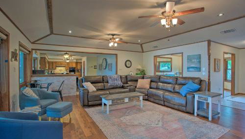 Roomy Texas Lake Retreat with Private Boat Ramp - Foto 4