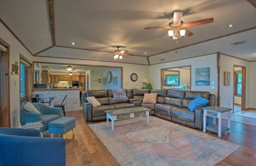 Roomy Texas Lake Retreat with Private Boat Ramp - Foto 4