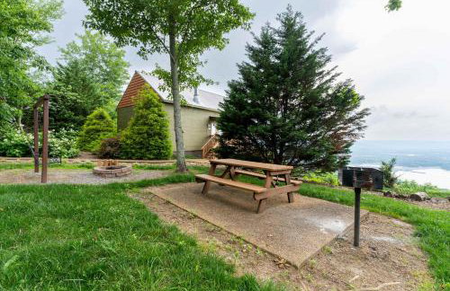 Eagles Nest Cabin with a private hot tub - Foto 26