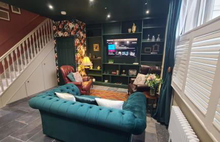 Samuels' a duplex apartment by Spires Accommodation in Lichfield City Centre - Foto 2