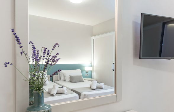 Ilios Hotel - Photo 7