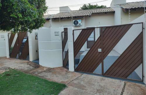 Casa privativa próximo ao centro e aeroporto. - Photo 1