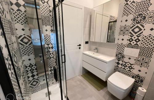 R39 Modern Apartment with Private Parking - Foto 7