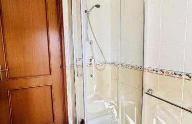 Accogliente Appartamento con Balcone Panoramico Fino a 3 Persone, Vicino al Centro Storico - Foto 17