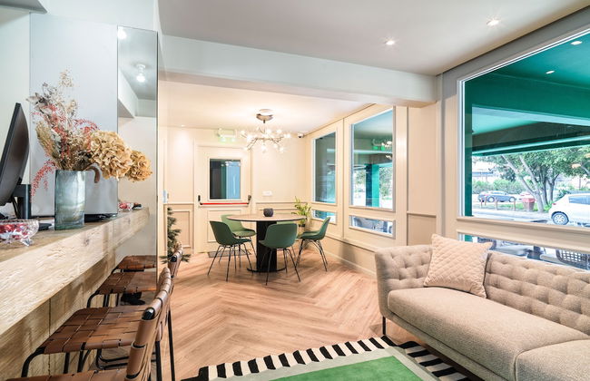 LIV The City Suites - Foto 2