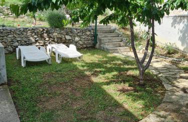 Charismatic Garden Cottage with Sea View - Foto 39