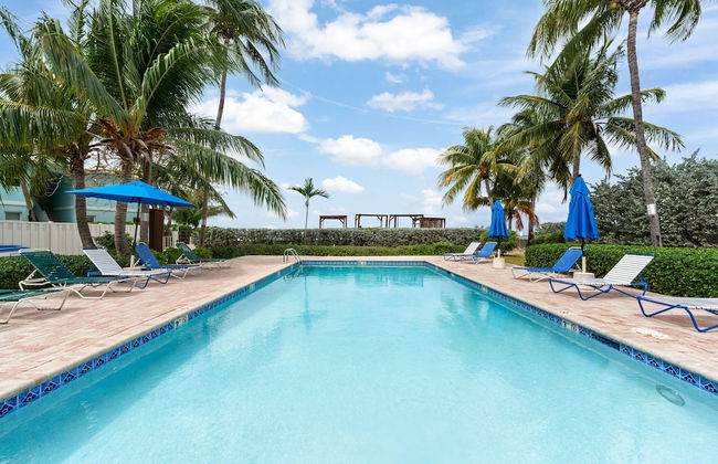 Perfectly Located in the Heart of Seven Mile Beach by RedAwning - Foto 1