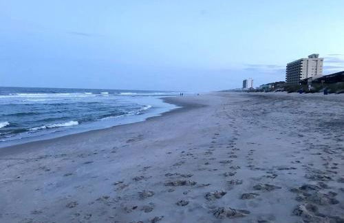 Kraken's Den * Oceanview * Steps to ocean * Pool - Foto 53