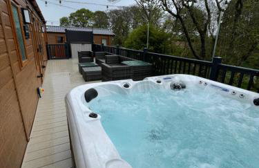 Boggy Creek - lodge with hot tub - Photo 31