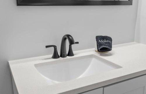 New build duplex-sleeps 6! Pet friendly! - Foto 28