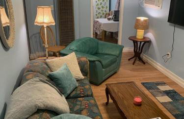 Pink Flamingo at the Beach cottage - Photo 3