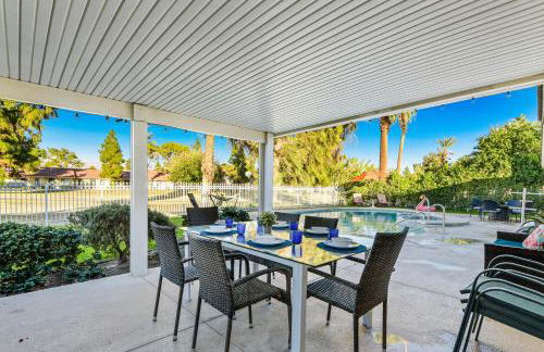 Desert Pool House: Sun, Swim, Sip & Stay - Foto 4