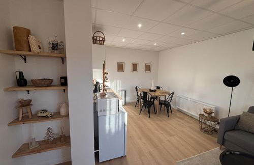 Appartement T2 avec terrasse - Photo 5