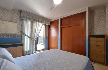 Ático con terraza y 2 habitaciones en casco antiguo - Foto 10