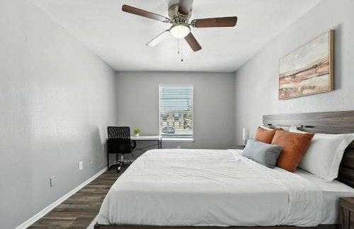 Spacious 2BR Furnished Apartment I Pool - Foto 17