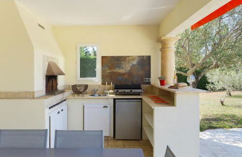 Villa Jasmin Regusse - Foto 32