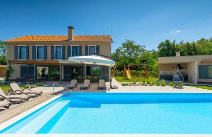 Modern villa Pinca with pool and grill in Vizinada - Foto 13