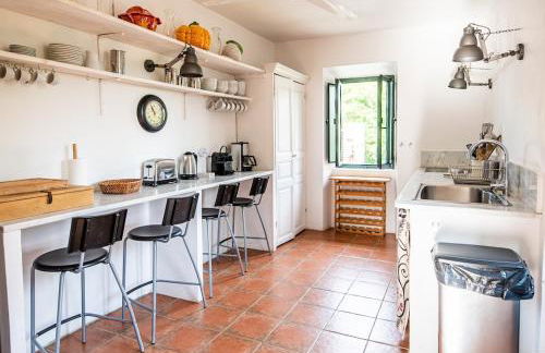 Le chai, belle villa pour 13 personnes au coeur d'un vignoble avec piscine - Foto 15