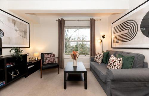 Stunning 1 BR Surbiton with views, near station - Pass the Keys - Foto 42