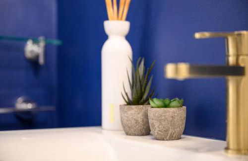 12 min to Airport - Free parking - Foto 18