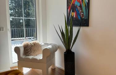 LifeStyle Apartments am Steinsberg, Self Check In, Terrasse, Burg Blick - Photo 2