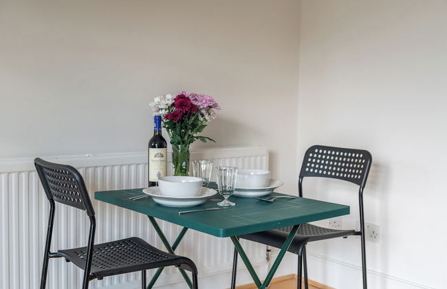 Putney Perfection - Photo 9