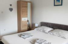 Apartman Emily, 6 plus 2 guests, newly refurbished - Foto 13