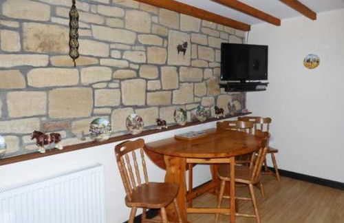 The Stable - Photo 5