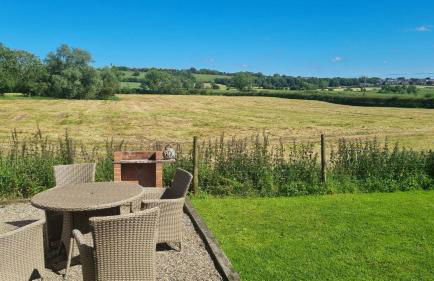 Bowland Breaks-A Luxury Barn Conversion with Optional Hot Tub, Log burner and countryside views - Foto 7
