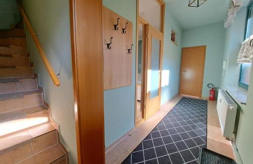 Ferienwohnung, Frühstück gegenüber,Parkplatz kostenlos zentrale ruhige Lage im Innenhof - Foto 8