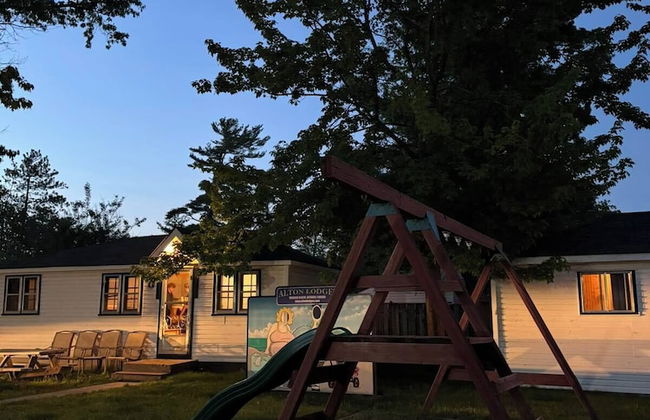 Alton Lodges - Photo 22