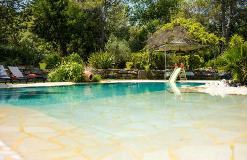 Villa Provençale Avec Vue Sur La Forêt Et Piscine - Foto 15