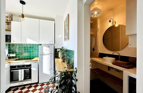 Paris rooftop retreat with sunny balcony - Foto 15