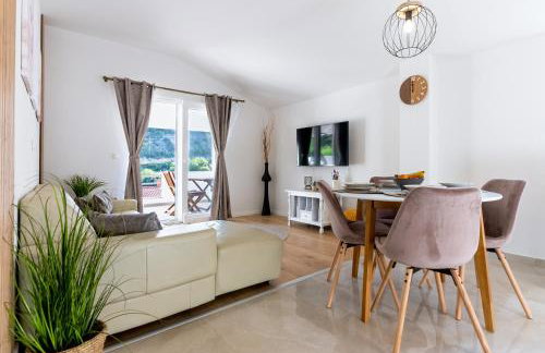 Marin Novigrad - Foto 9