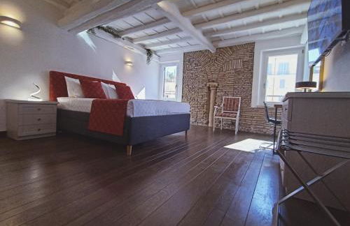 The column of Campo de' Fiori - Foto 14