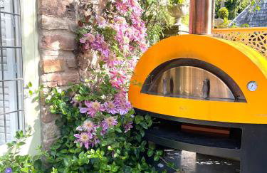 The Buttery Tan House Newland - Foto 14