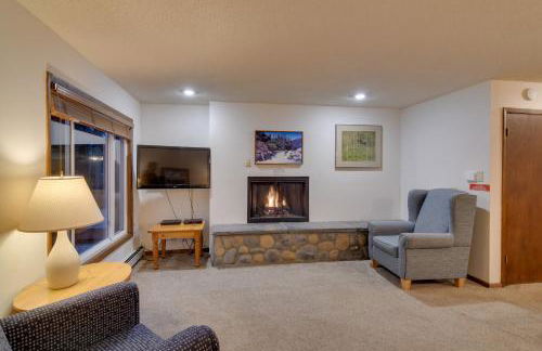 Shuttle to Winter Park Resort! Group Condo with Pool - Foto 5