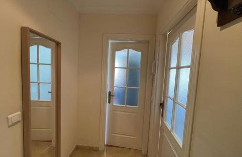 Urban Retreat with Views & Terrace - Foto 33