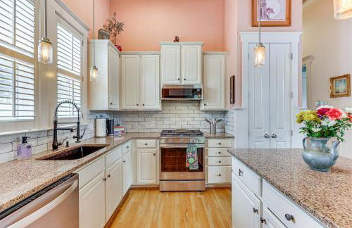 Charming Wilmington Cottage - Walk to Downtown! - Foto 9
