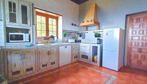Casa Milele - Foto 5, stove, dishwasher