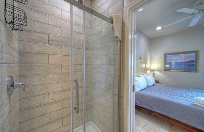 2 Homes, Sleeps 16, Shared Pool+boat Dock Laguna Village Serenity by Avantstay - Foto 51